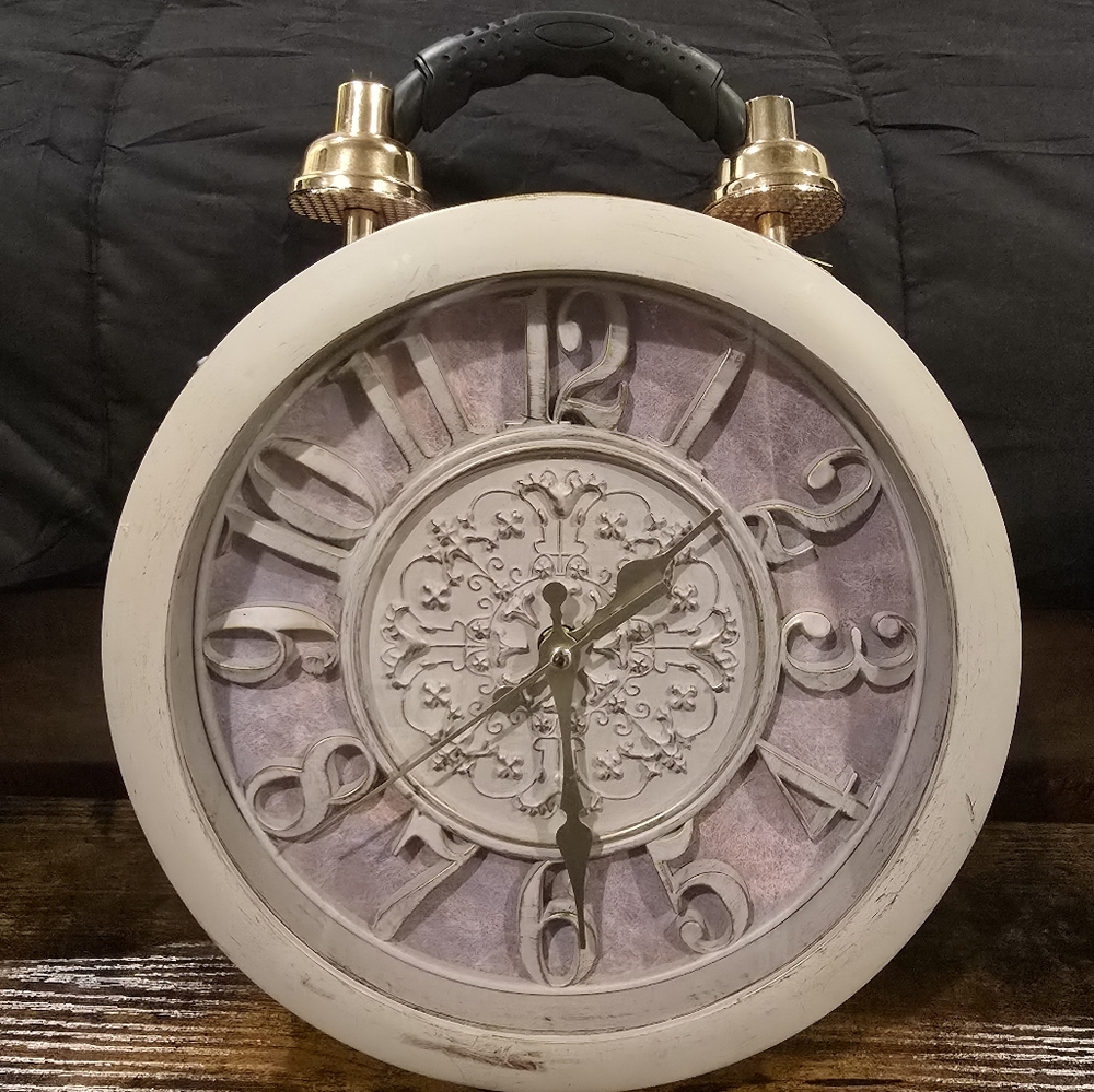 Vintage Cross Body Clock Purse Brand New With Tags